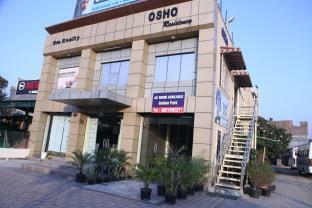 Oyo 8240 Maan Residency Hotel Gurgaon Ngoại thất bức ảnh